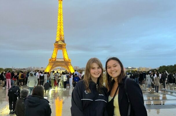 Selma och Nicole i Paris.